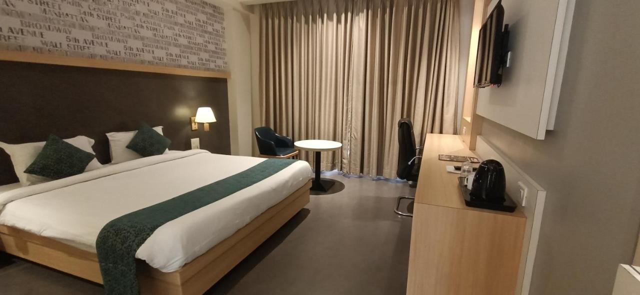 Gopalas Residency Kalyan-Bhiwandi Extérieur photo