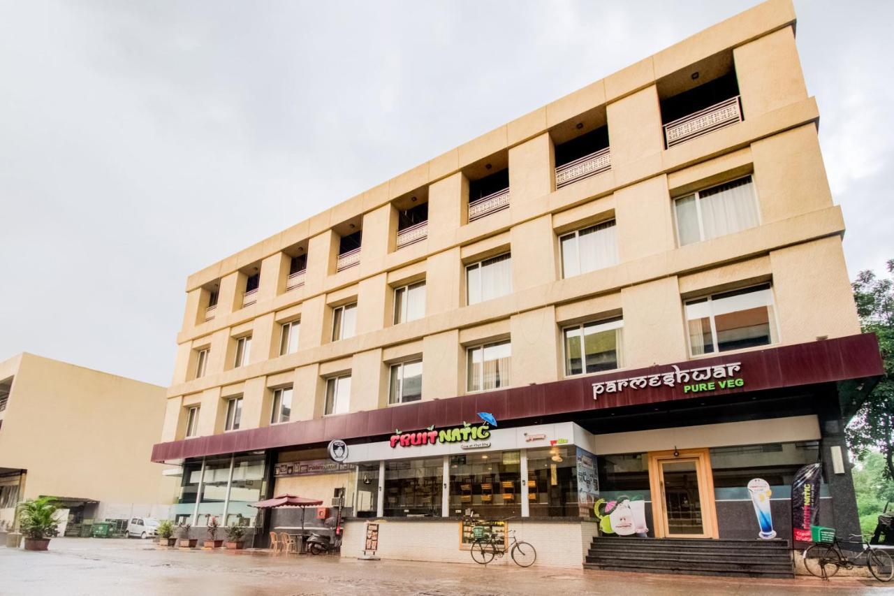 Gopalas Residency Kalyan-Bhiwandi Extérieur photo