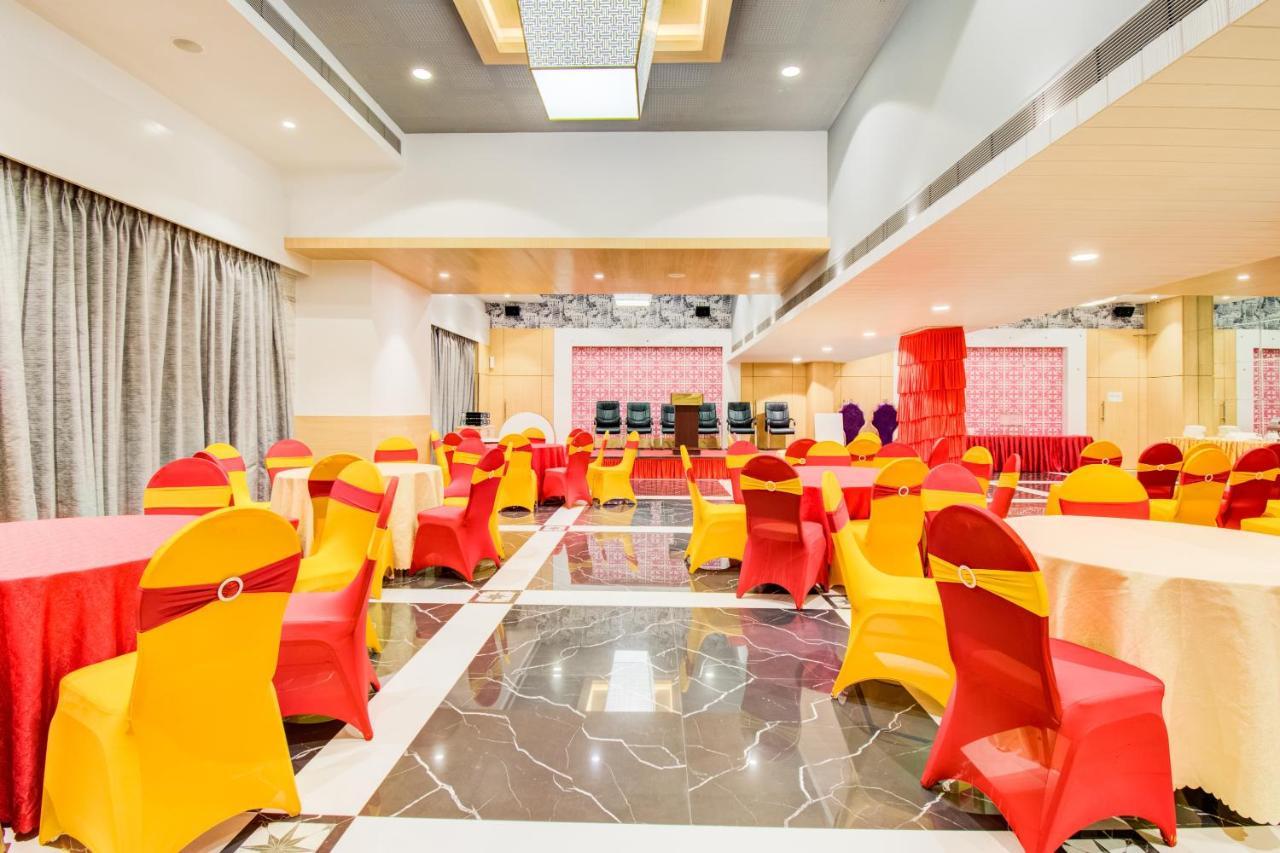 Gopalas Residency Kalyan-Bhiwandi Extérieur photo