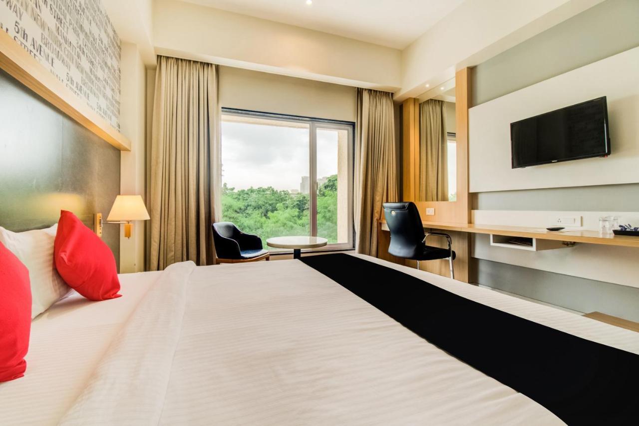 Gopalas Residency Kalyan-Bhiwandi Extérieur photo